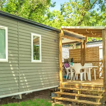 Camping 4 Etoiles - Parc Aquatique - Eei0Fi Saint-Georges-d'Oleron Exterior photo