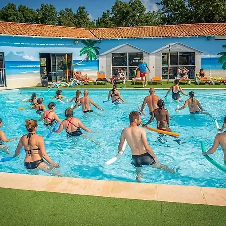 Camping 4 Etoiles - Parc Aquatique - Eei0Fi Saint-Georges-d'Oleron Exterior photo
