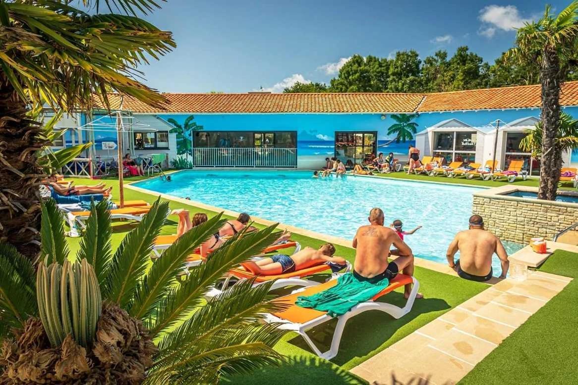 Campsite 4 Etoiles - Parc Aquatique - Eei0fi Saint-Georges-d'Oleron